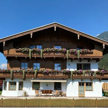 Pargger Appartement Stumm